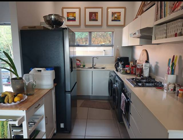3 BEDROOM APARTMENT FOR SALE IN SIMBITHI ECO ESTATE
